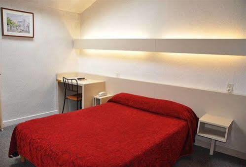 Hotel De La Gare 클리송 외부 사진